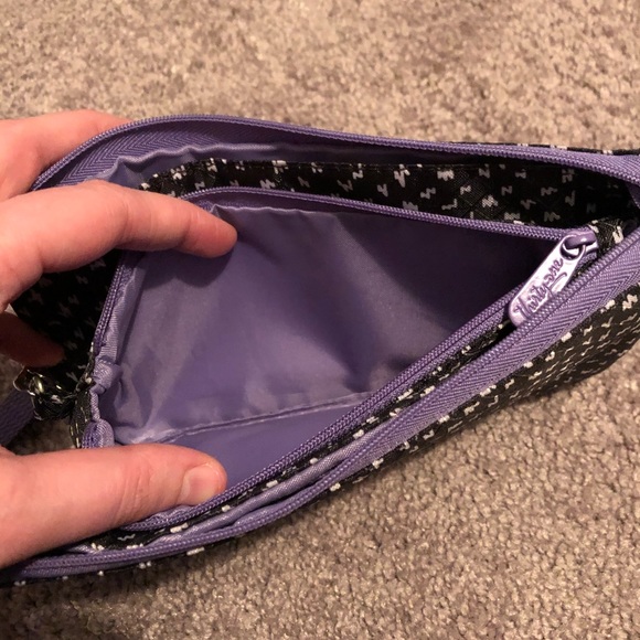 Thirty One Wallet - Picture 4 of 5